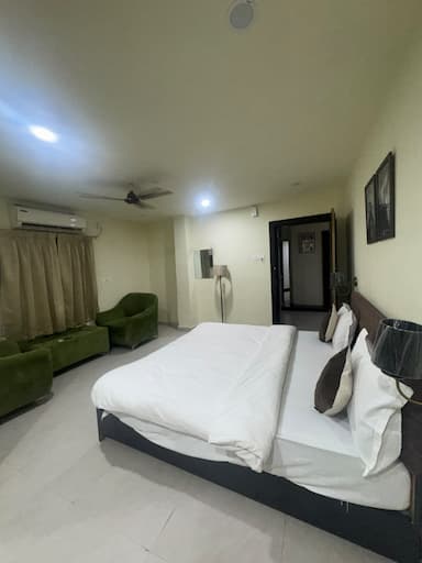 OXY Hotel Royal Levandar